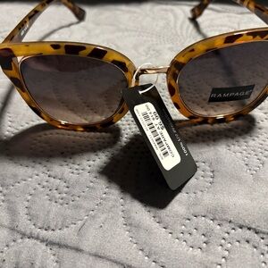 Rampage Leopard Print Sunglasses